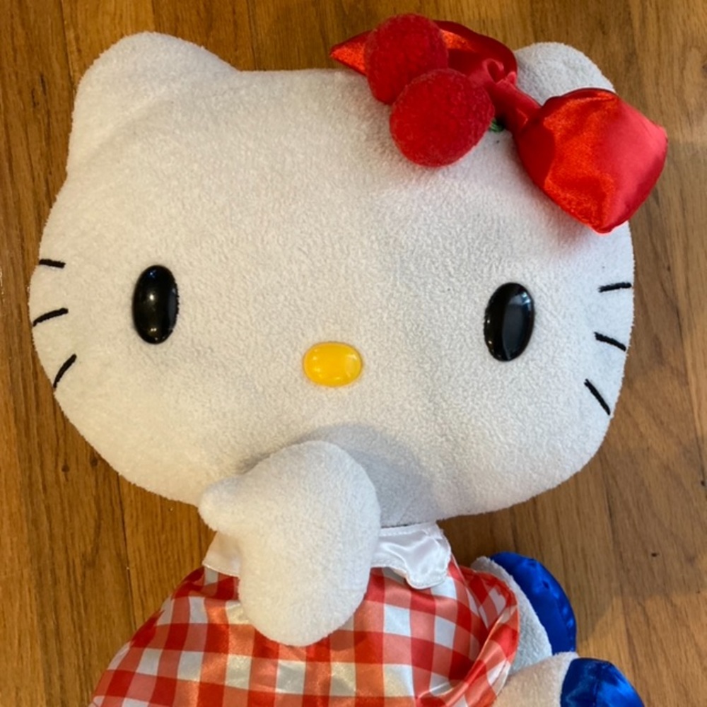 Hello Kitty Plush Large
